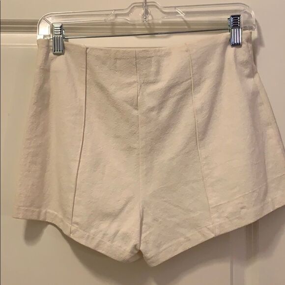 NWT HenriGirl High Waisted Ivory Linen Shorts - Picture 5 of 6